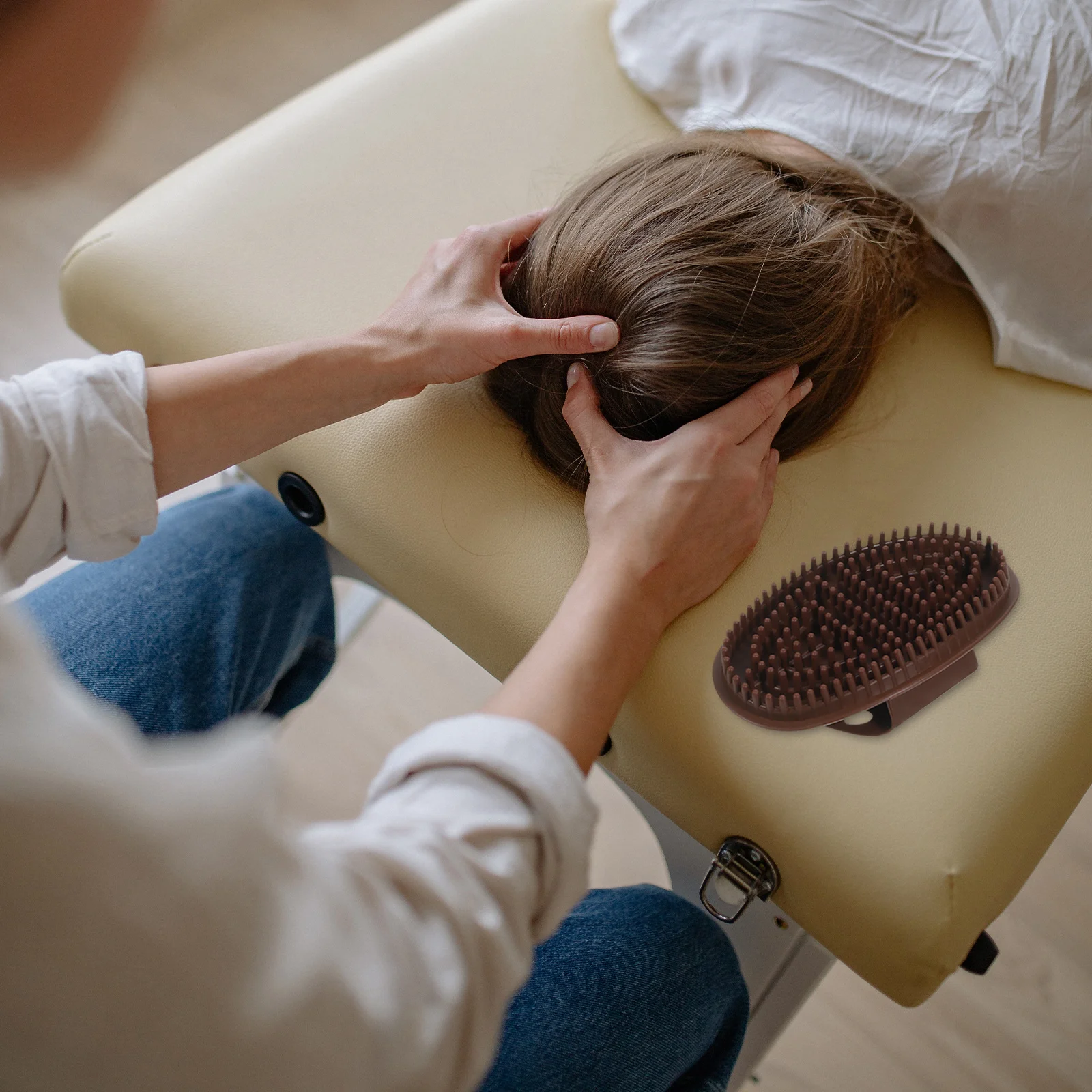 

Massage Brush with Ergonomic Handle Deep Tissue Rolling for Arms Legs Thighs Belly Cellulite Remover Body Shaping Beauty Device