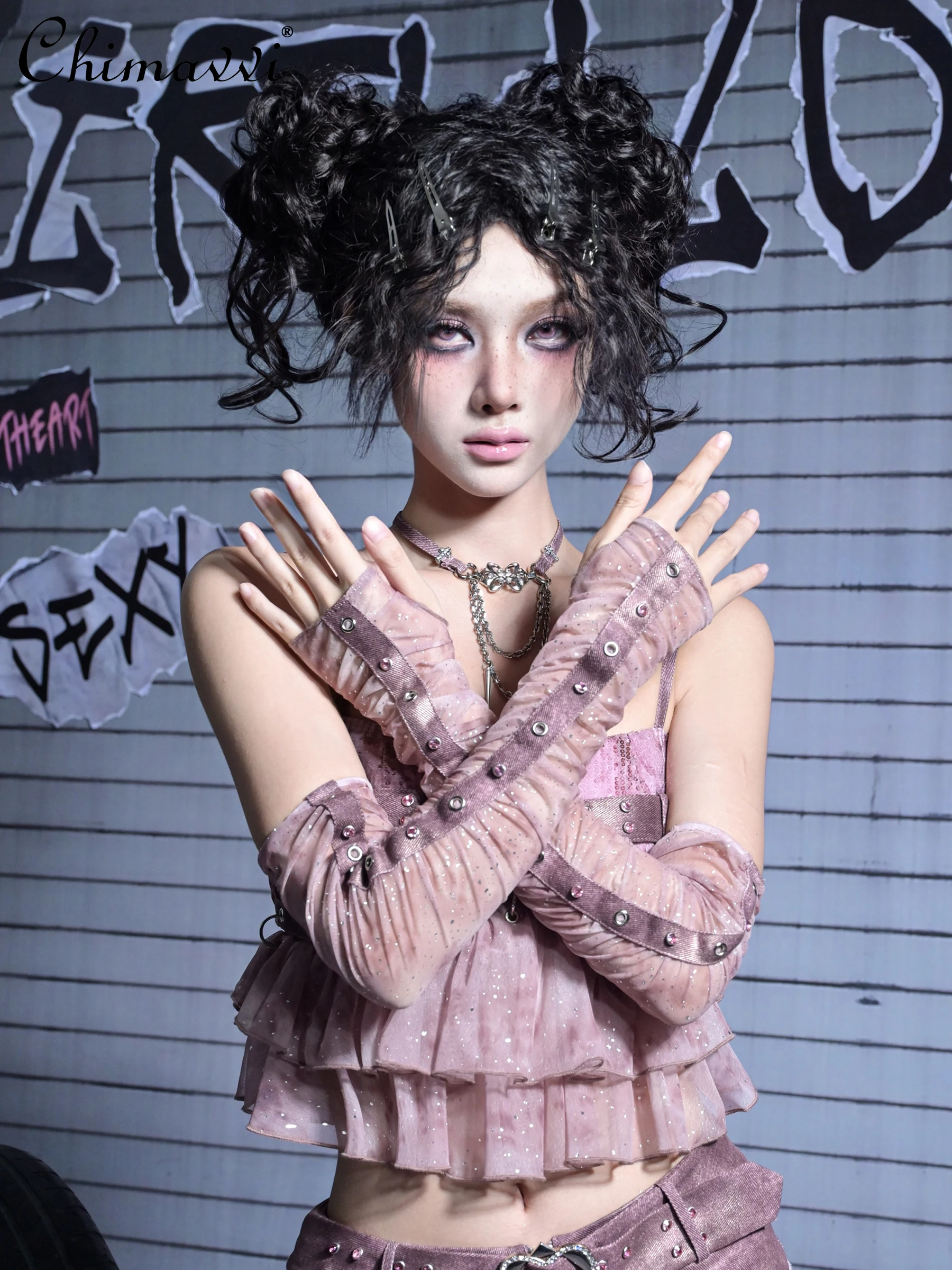 

Оригинальный дизайн, эластичные сетчатые чехлы на рукавах в стиле панк, милые и крутые девушки с шипами, новинка 2025 года, универсальные женские рукава в готическом стиле Y2k