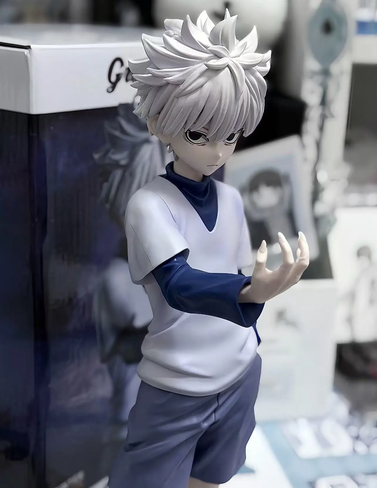 

In Stock Bandai Original Banpresto HUNTER×HUNTER Grandista Killua Zoldyck Anime Figure Model Decoration Collectible