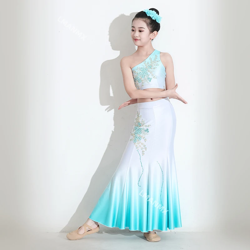 2025 Children's Dai Dance Costume Peacock Dance Fighting Hat Dance Children's Xishuangbanna Ethnic Performance Costume