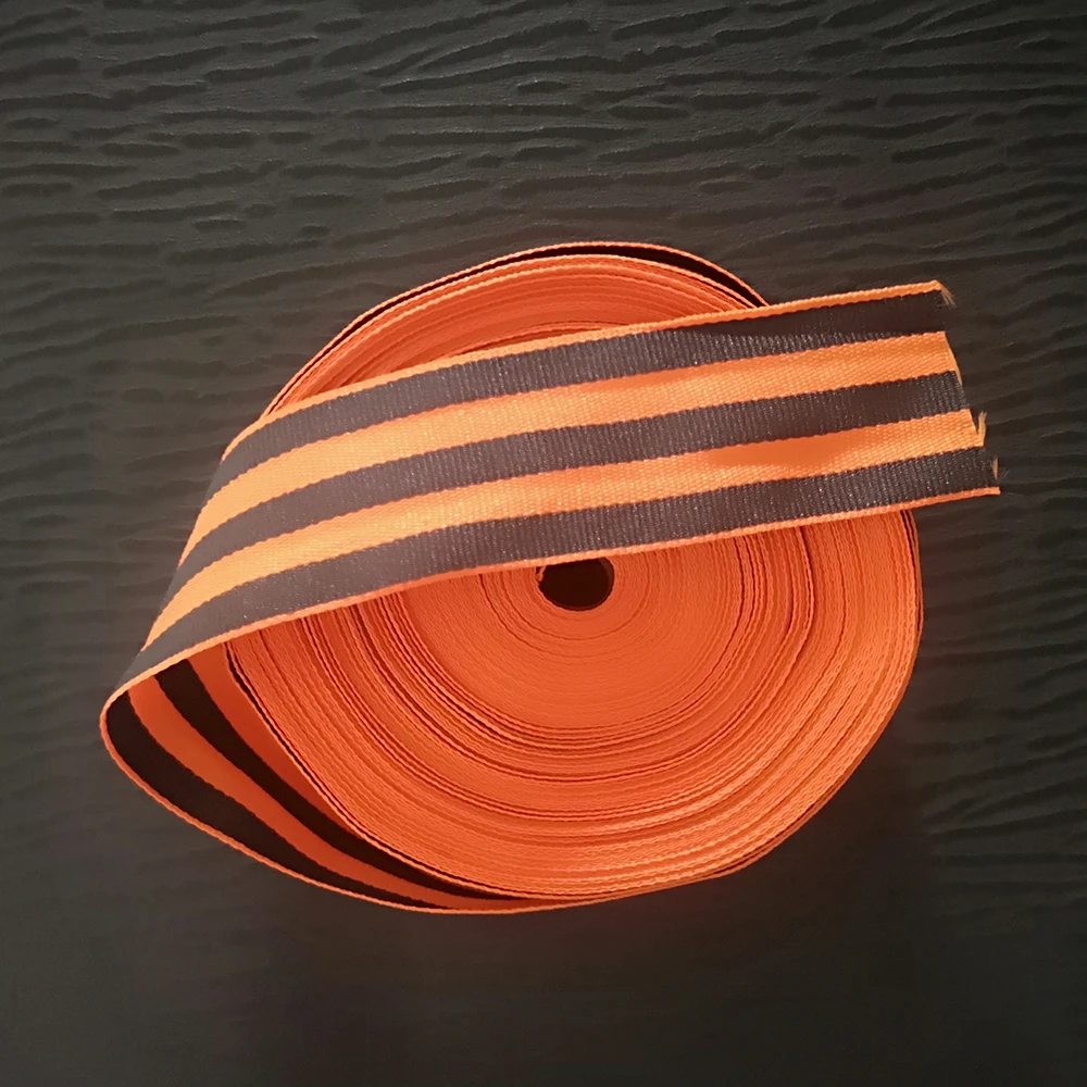 شارة روسيا، شريط جورج الوطني العظيم، رمز الشجاعة المستخدم لتزيين الأحداث والتجمعات #1