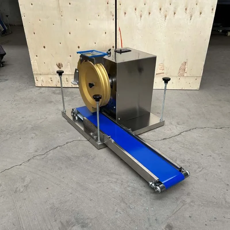 ماكينة تقطيع العجين عالية الكفاءة ماكينة صنع كعكة العجين على البخار التجارية ماكينة صنع كرات العجين المستديرة الأوتوماتيكية