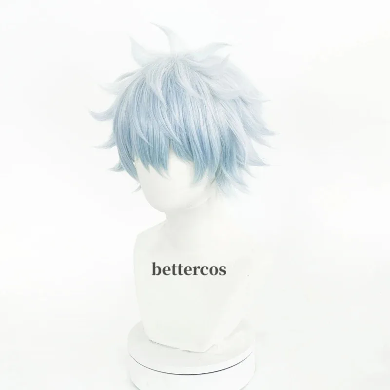 Amin's cosplay of Sakurada Yuriko with a silver hairpiece, suitable for Halloween and Christmas parties