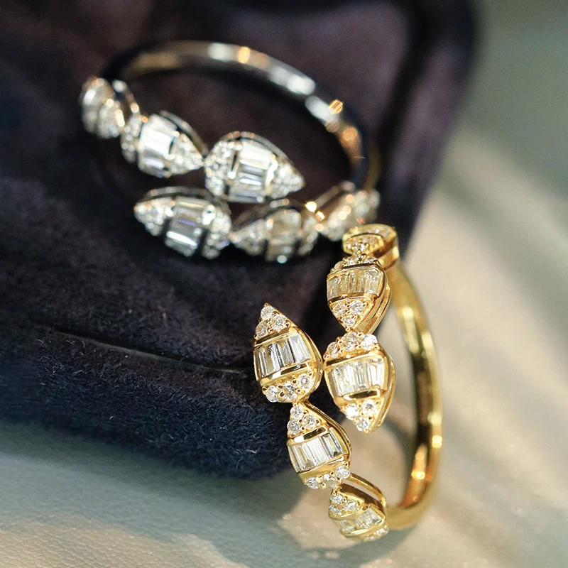 Aazuo Luxury Jewelry 18K White Gold Yellow Gold Diamonds Waterdrop Open Ring For Women And Girls Perfect for Special Occasions