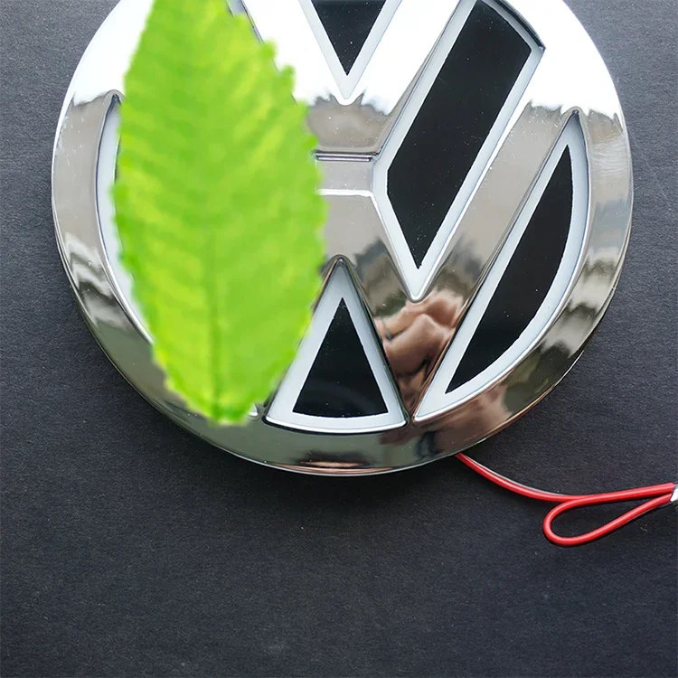 Factory new Custom Logo Car Badge Auto Front Center Grille Badge Led Emblem With Light Accessories Led Car Logo Emblem For Car