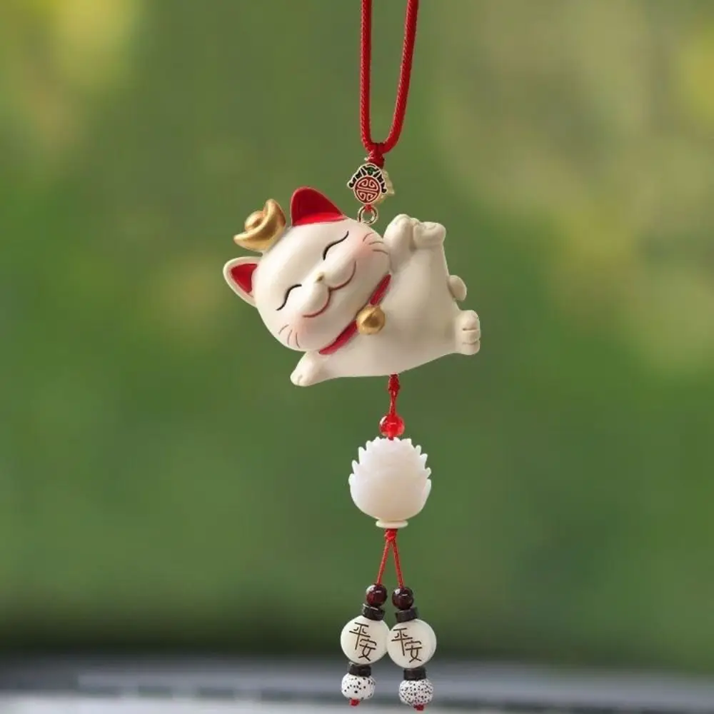 Gifts Japanese Lucky Cat Car Pendant Creative Cute Hanging Car Ornaments Blessing New Year Car Interior Accessories Office
