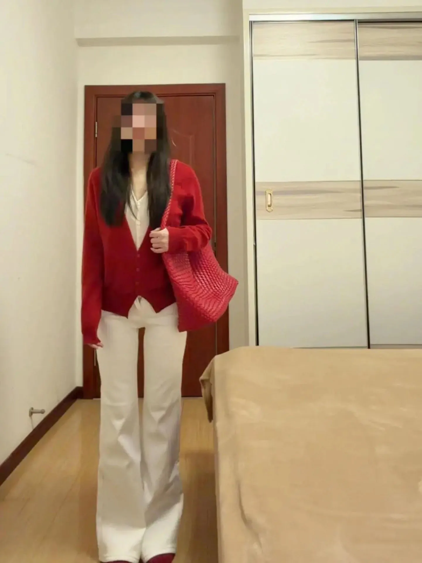 

Ele Red Knitted Sweater Women's Faionable Versatile Slimming Spring 2026 New Sle Korean Loose Fit Warmth Daily Wear