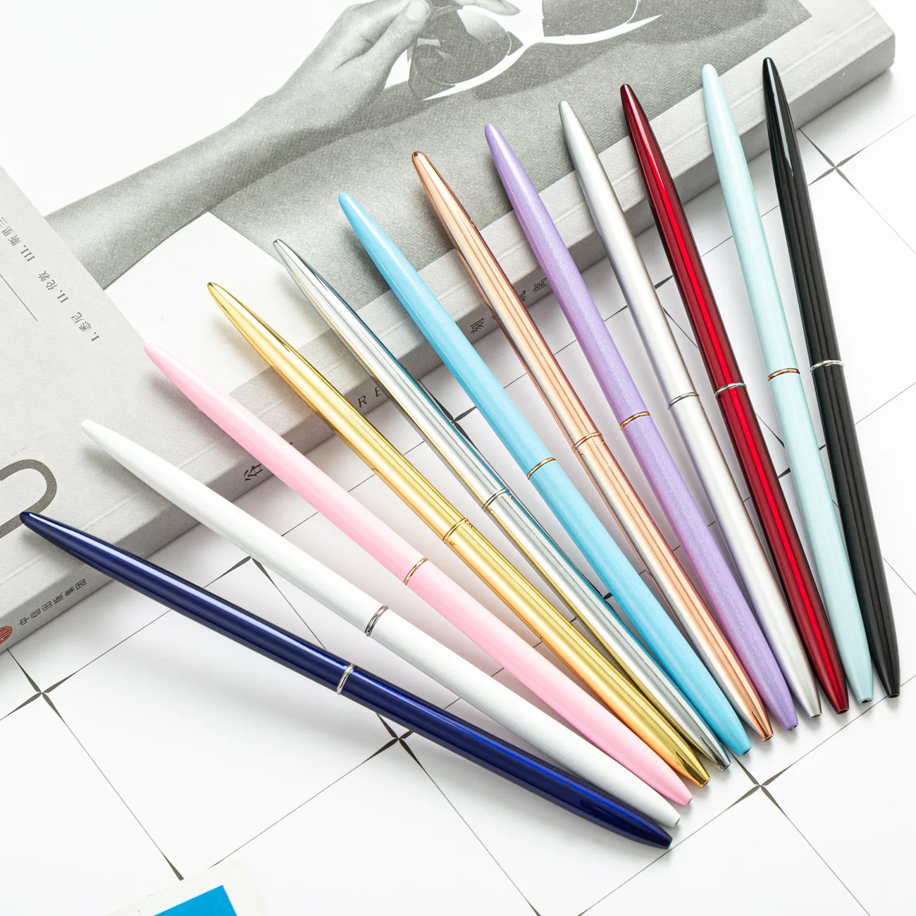 10pcsRotating Metal Ballpoint Pen Personalized Customization Logo Carving Name Creative Advertising Gift Desk Pen Student