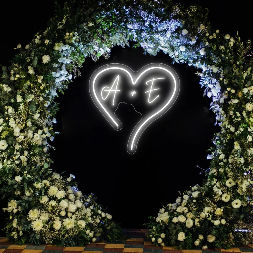 Iniziali personalizzate Heart Wedding Neon Sign coppia iniziali LED Heart Neon Wedding Decor nome personalizzato iniziali Neon Sign Light