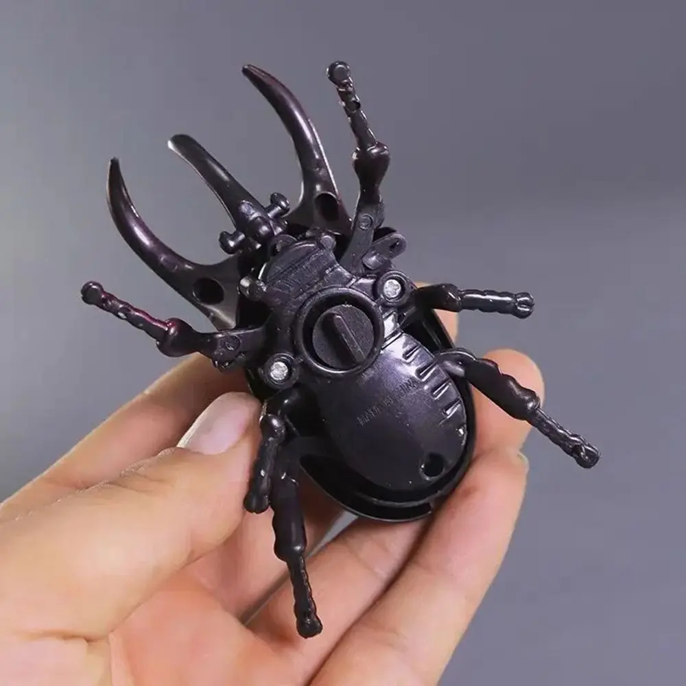 Durable Creative Wind-Up Beetle Prankster Gifts Animated Insect Model Children's Battle Scarab Beetle