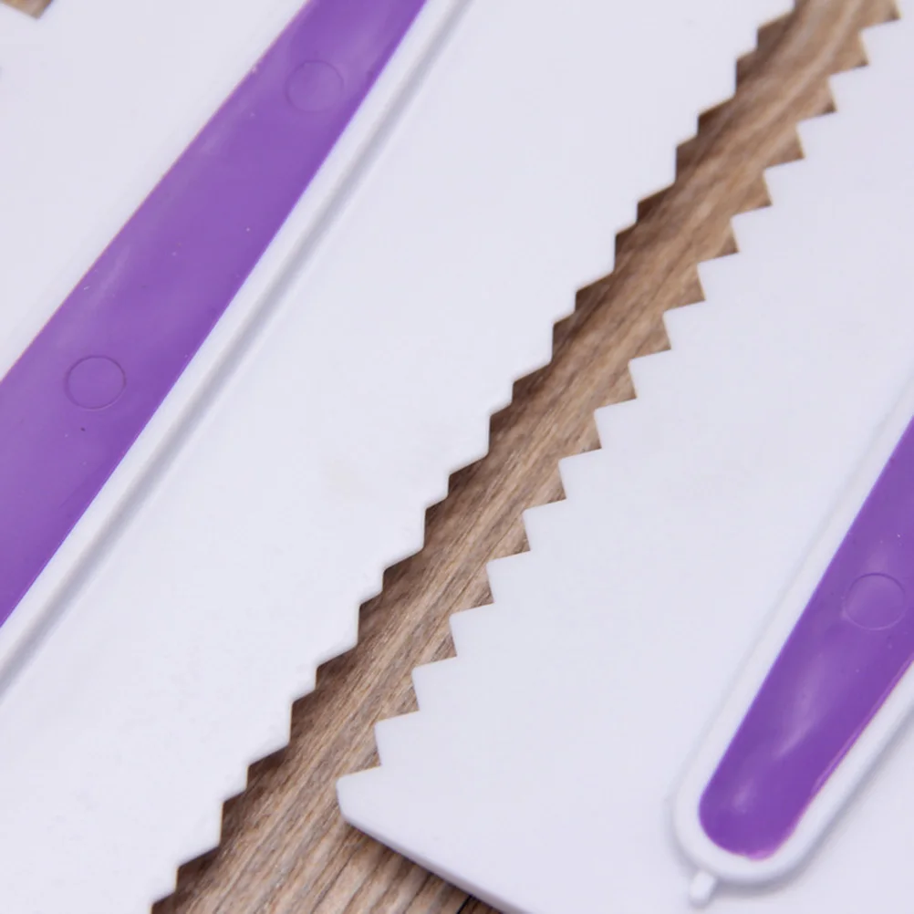 

3 Pcs Comb Buttercream Cake Scraper Spatulas Cake Smoother Mousse Polisher Scraper 6 Patterns Plastic Baking Tools