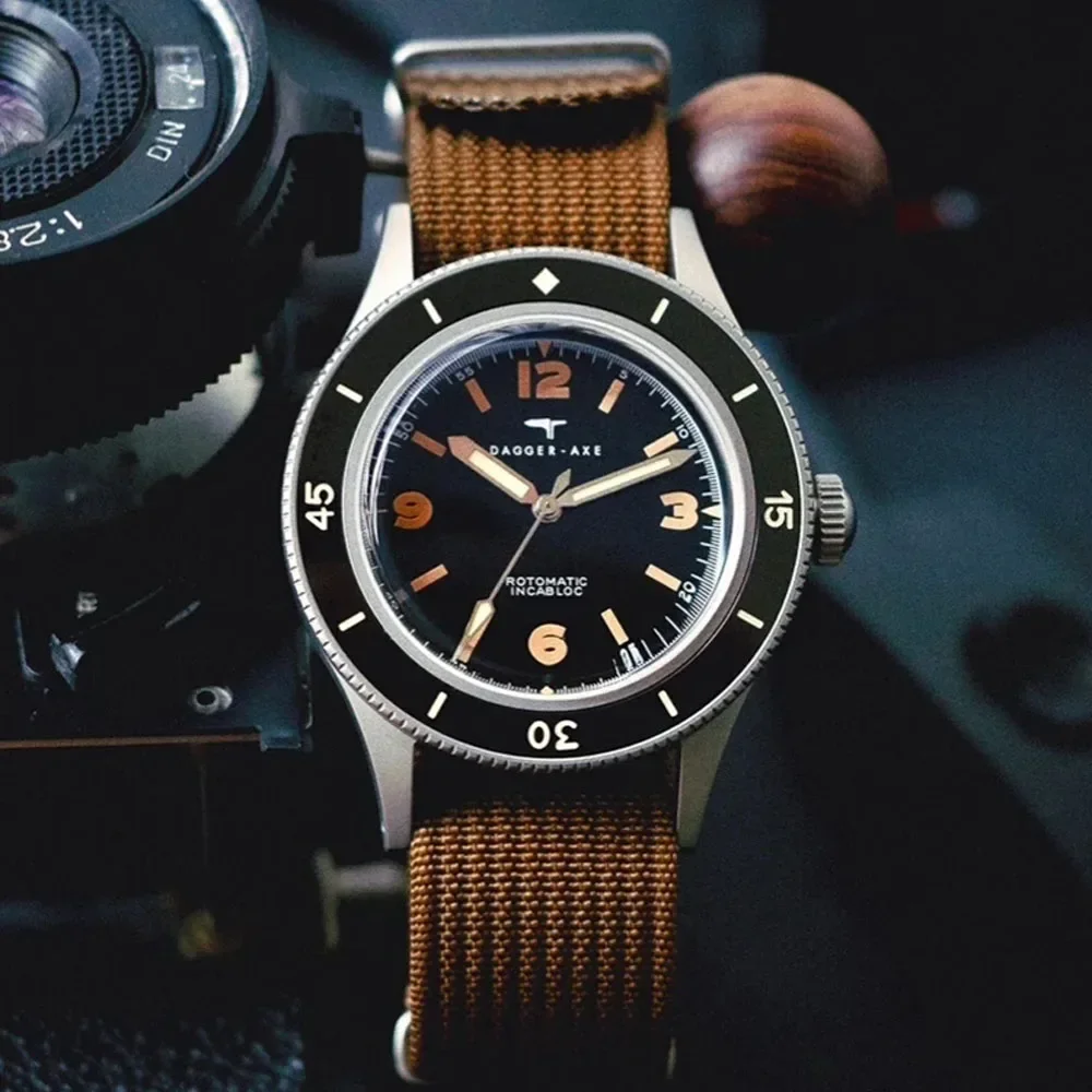 DAGGER-AXE 40MM Vintage 50-Fathoms Watch For Men NH35 Movement K9 Mineral Crystal TR900 C3 Luminous Barracuda 200M Waterproof