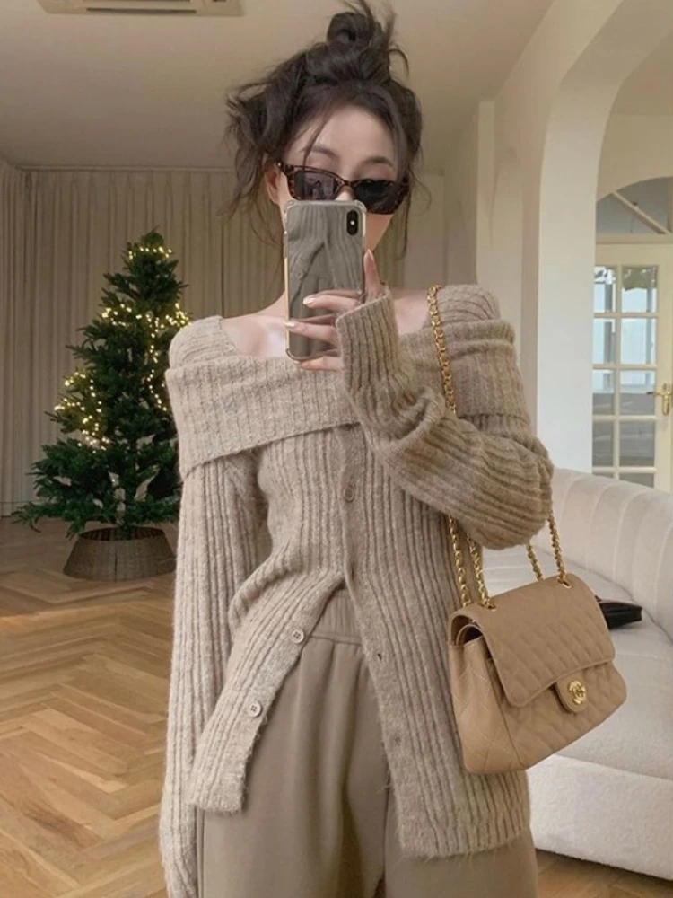 Deeptown Gyaru Y2K Off Shoulder Sweater Women Korean Elegant Slim Knitted Jumper Harajuku Casual Knitwear Tops Old Money Style