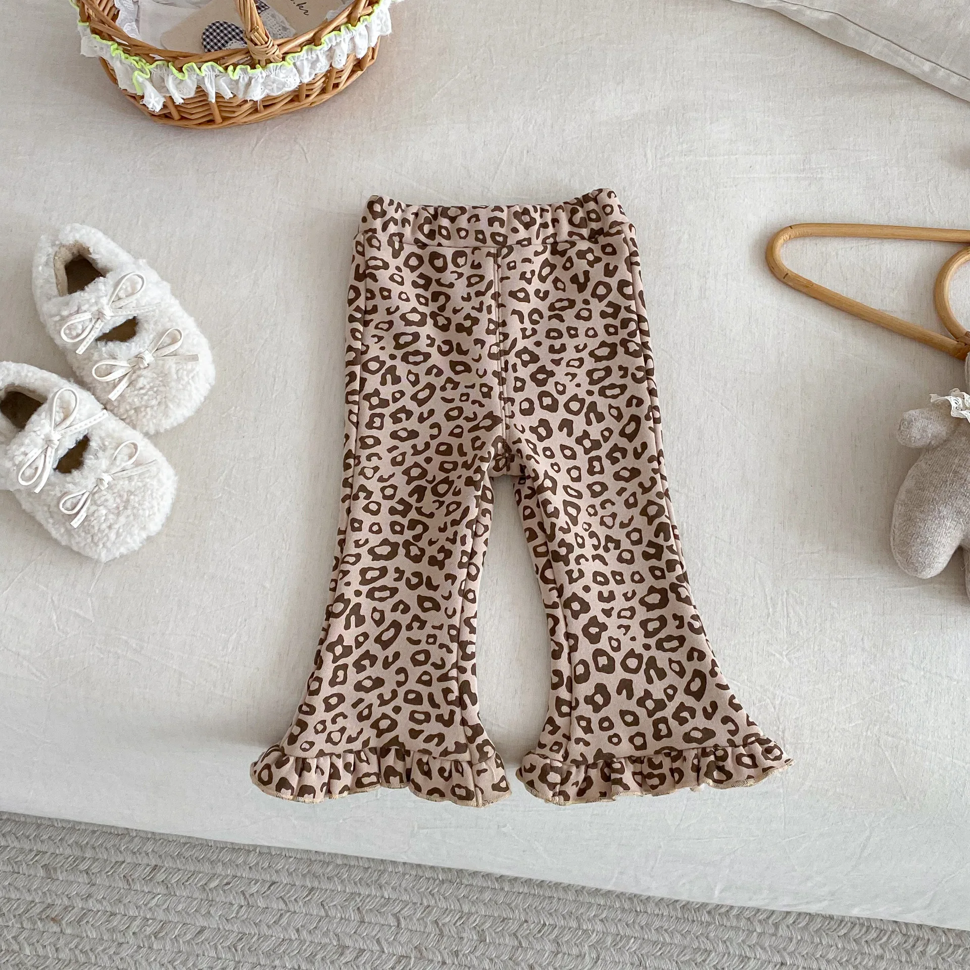 

Girls Thickened Bell Bottoms 2025 New Winter Baby Girl's Leopard Pants 0-5Year Kid's Trousers Warm Pant