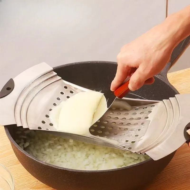 Stainless Steel Noodle Squeezer Manual Pasta Making Tool with Dough Scraper for Making Noodle Fish and Drop Noodles