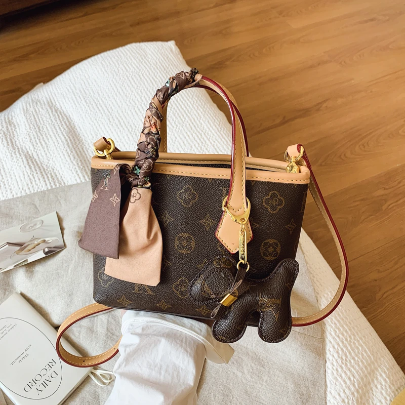 

Stylish Tote Bag for Women, Lesportsac Inspired Light Luxury Brand, Elegant and Simple Temperament