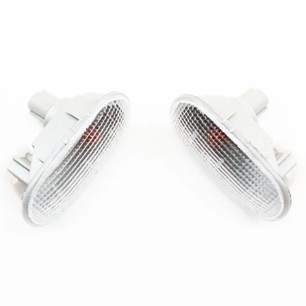 2PCS Side Fender Marker Clear Yellow Lamp Signal Light With Bulbs fit for Mitsubishi Pajero Montero Shogun MK2