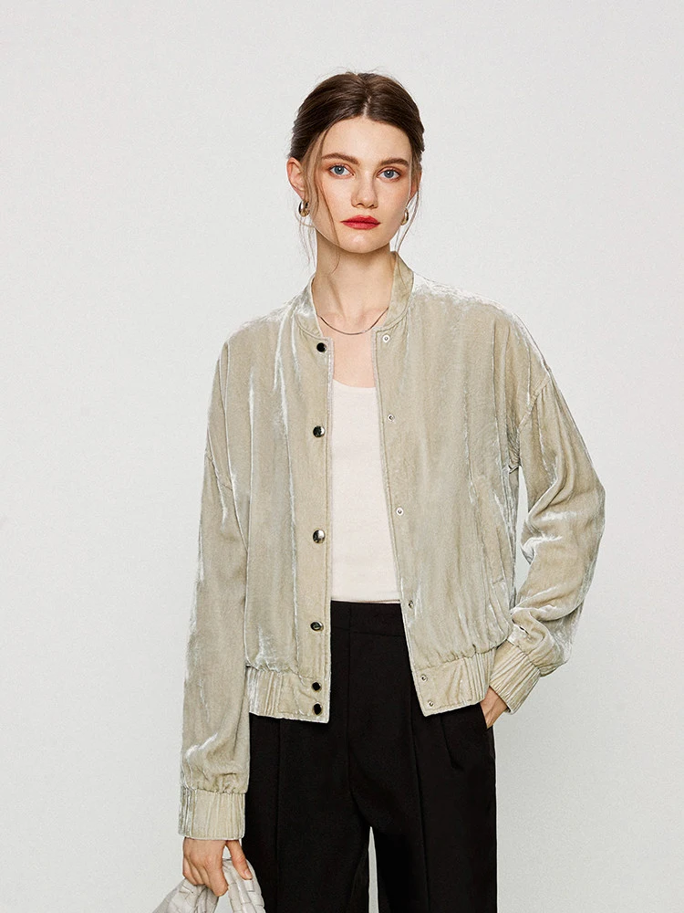 

Женская куртка из натурального шелкового бархата Pearl immer, окрашенная растительными красителями, на пуговицах, с длинными рукавами, цветная.