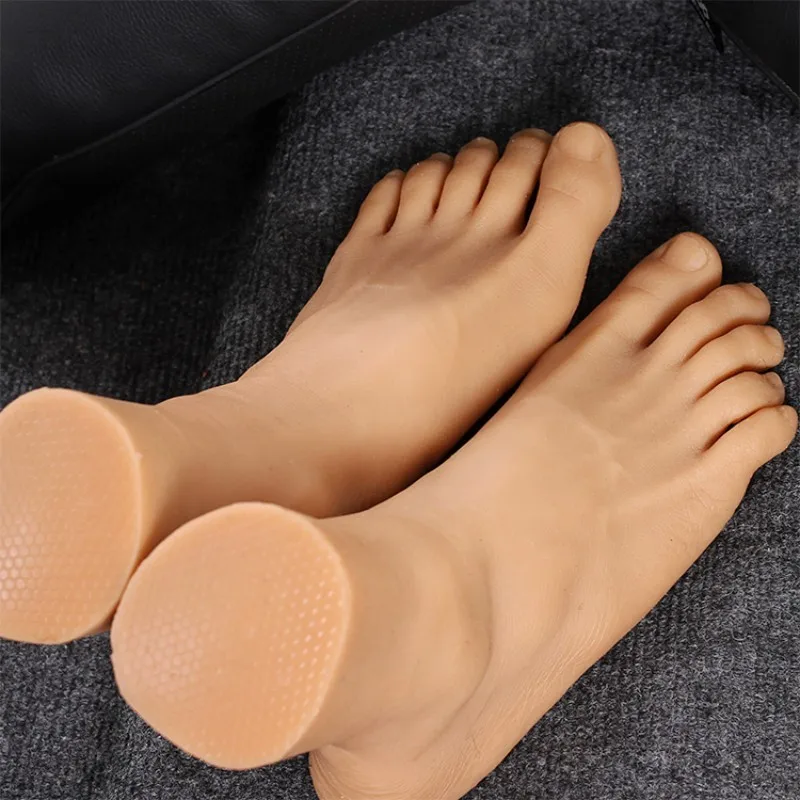 

Male simulation foot and shoe models are used for acupuncture and massage, realistic artificial foot models, photography props