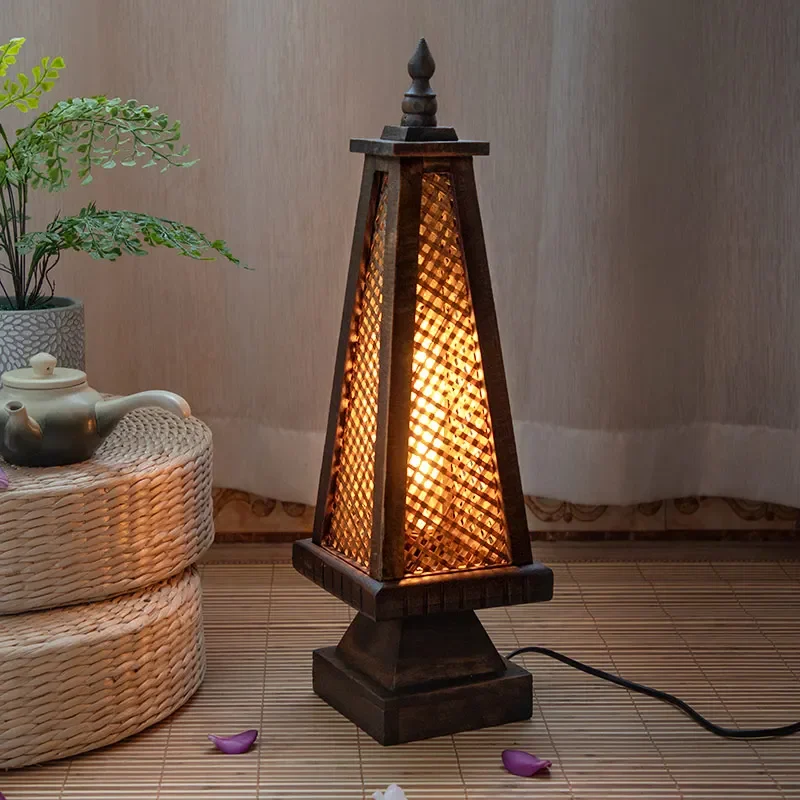 

Southeast Asian style Thai solid wood bamboo table lamp lighting retro wooden decorative lamp bedside lamp