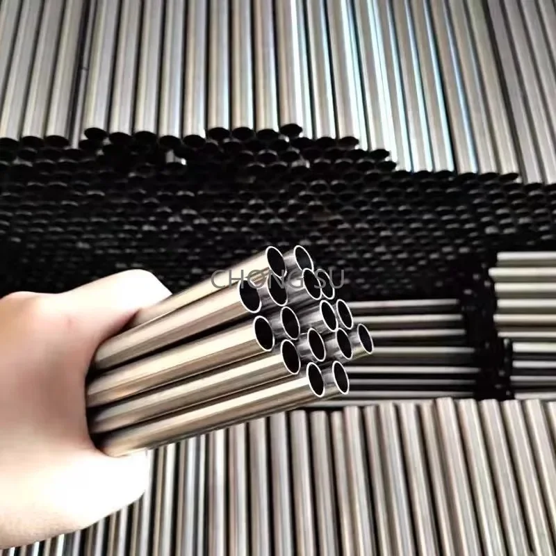 OD 2-57mm 304 naadloze roestvrijstalen capillaire buis rechte buis holle lengte 250/500 mm 3/4/5/6/7/8/9/10/11/13/14/15/16-51