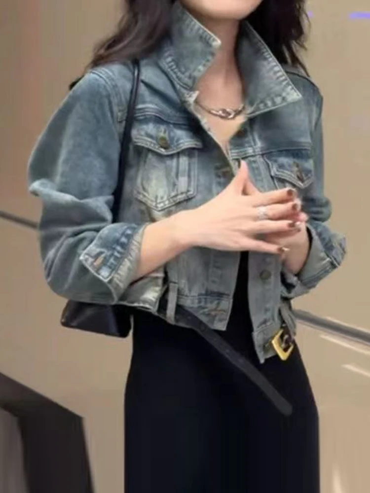 Retro distressed washed denim jacket, women's autumn new fashionable and unique loose fitting short jacket top