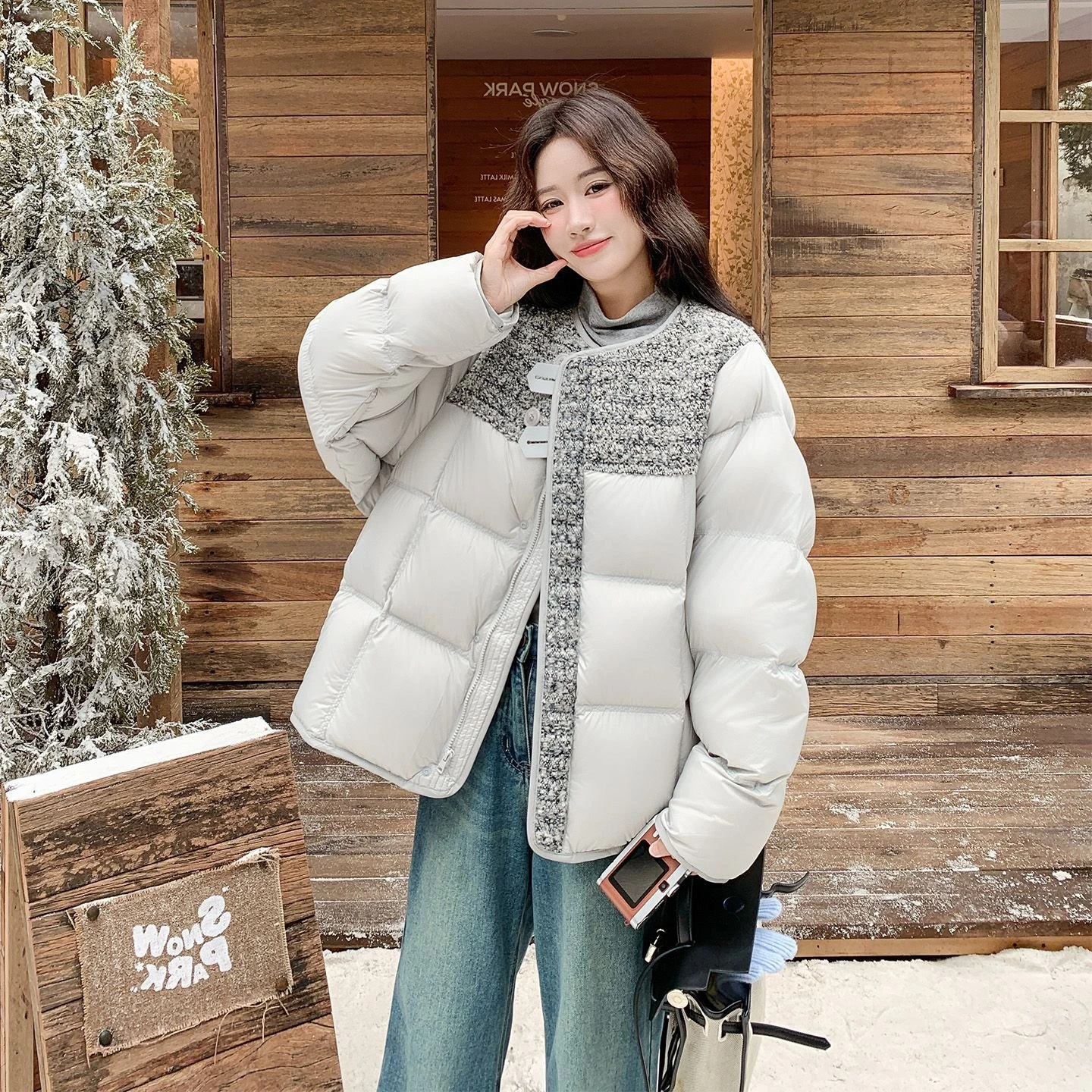 Women's Unique Design Sense Down Jacket Winter New Small  Fragrant Style Luxury Fashion High End Casual Elegant Outerwear