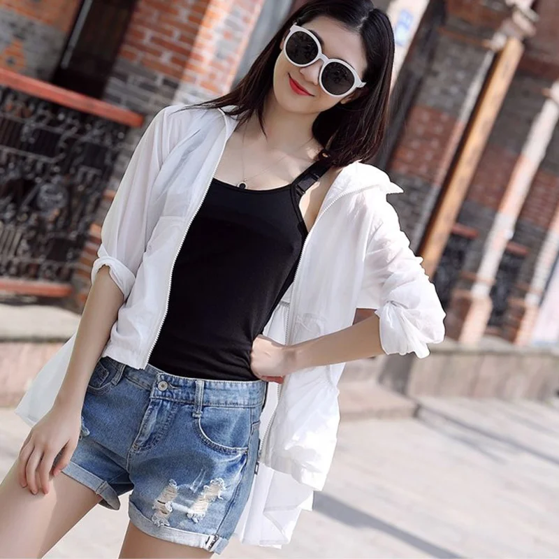 2024 New Summer Women Sun Protection Clothing Long Sleeve Short Hooded Breathable Sun Protection Clothes Ladies Outerwear Tops