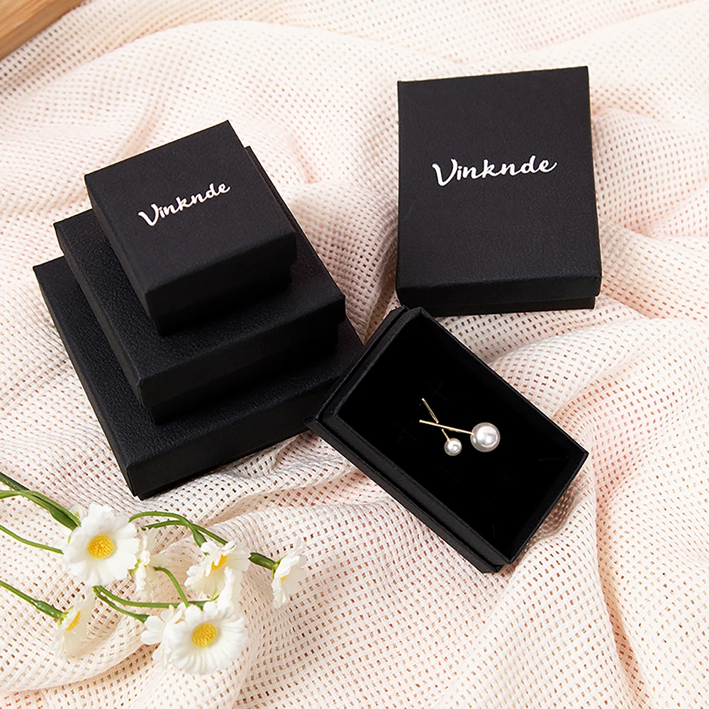 

Luxury Textured Jewelry Package Boxes with Lid Cardboard Gift Box with Velvet Insert Foam Simple Earrings Ring Necklace Bracelet