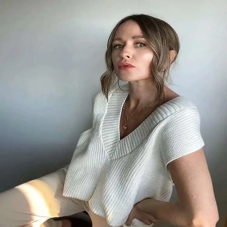 2025 Spring New Leisure Commuter V-Neck Outer Sweater Vest Female