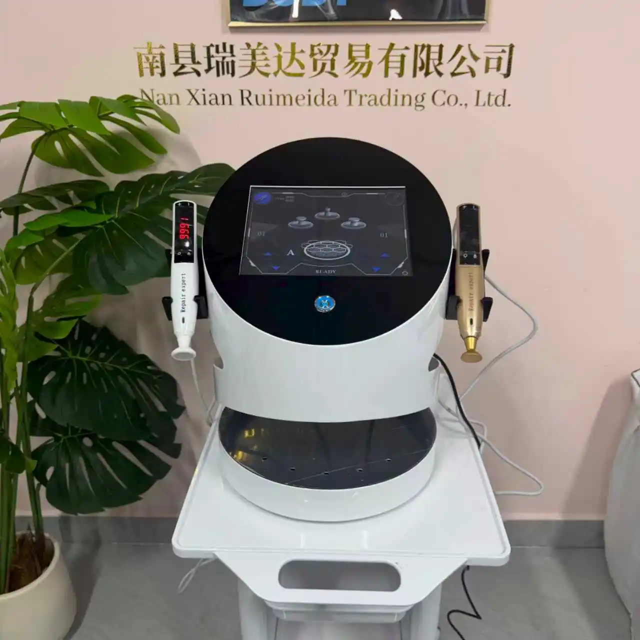 

Холодная и горячая плазма, алмазный штамп, косметический аппарат, против старения, удаление морщин, омоложение кожи, укрепляющее устройство