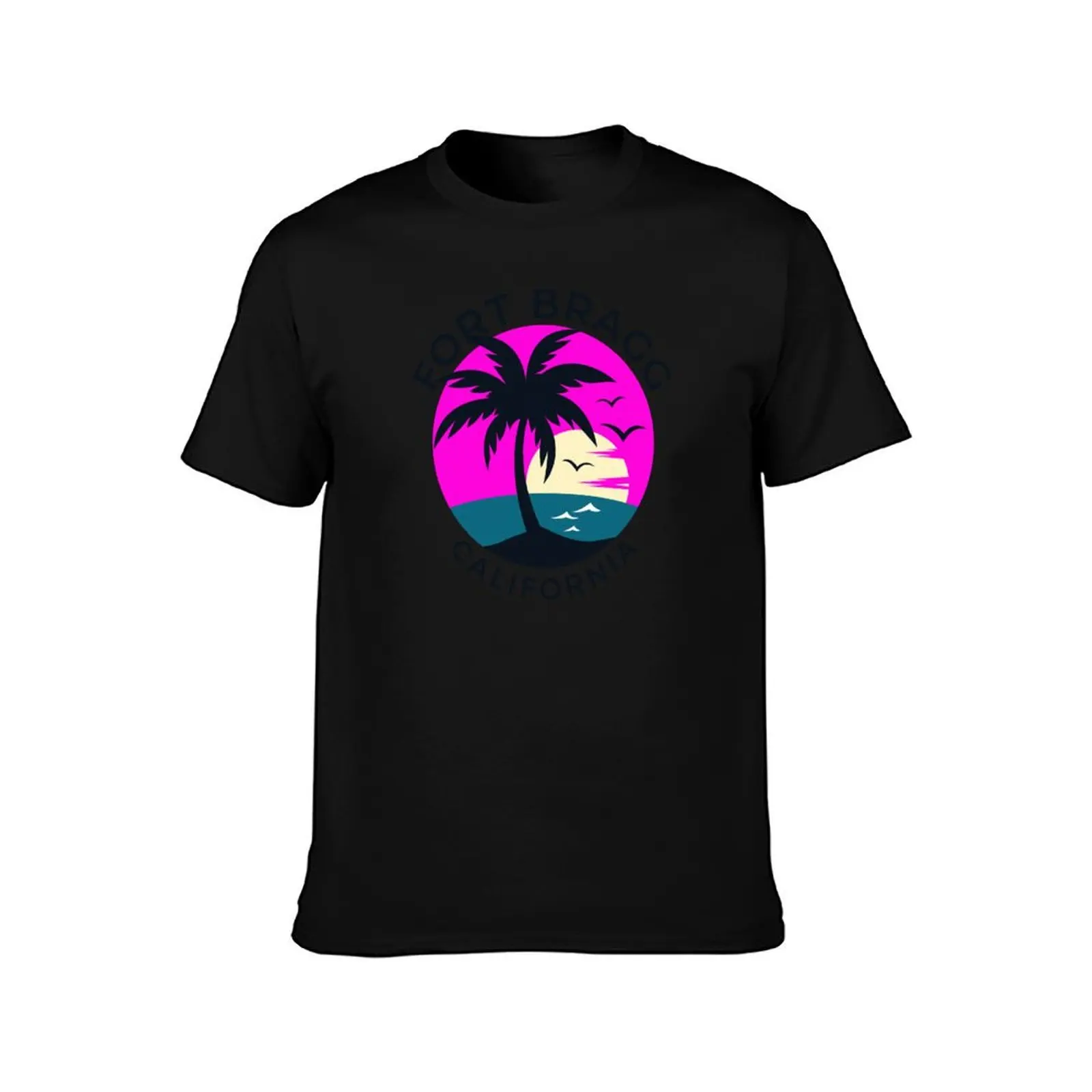 Retro Fort Bragg California T-Shirt Casual Minimalist Short Sleeve Top T-Shirt