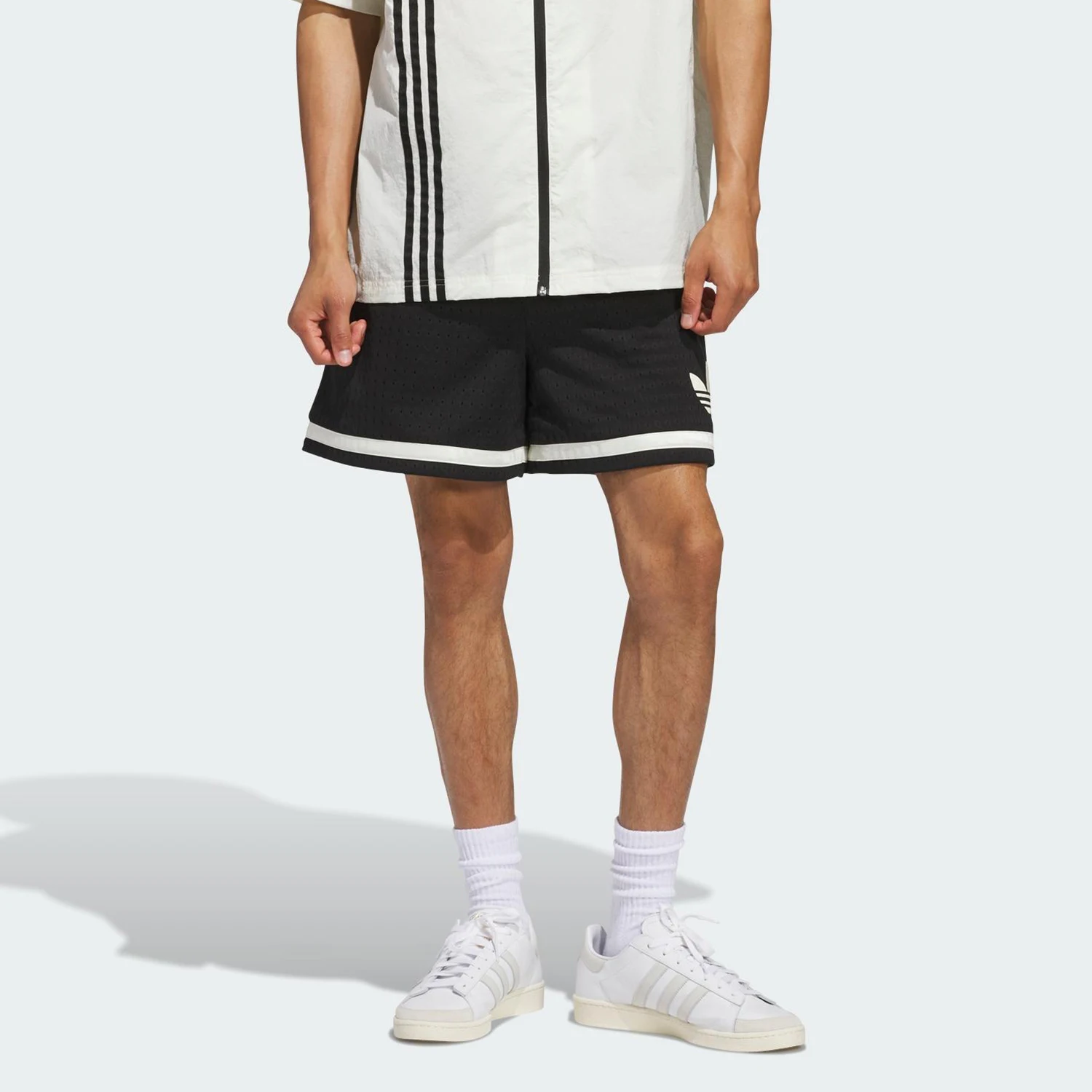 

Adidas genuine Originals Unisex Mesh Breathable Woven Sports Shorts JD5198