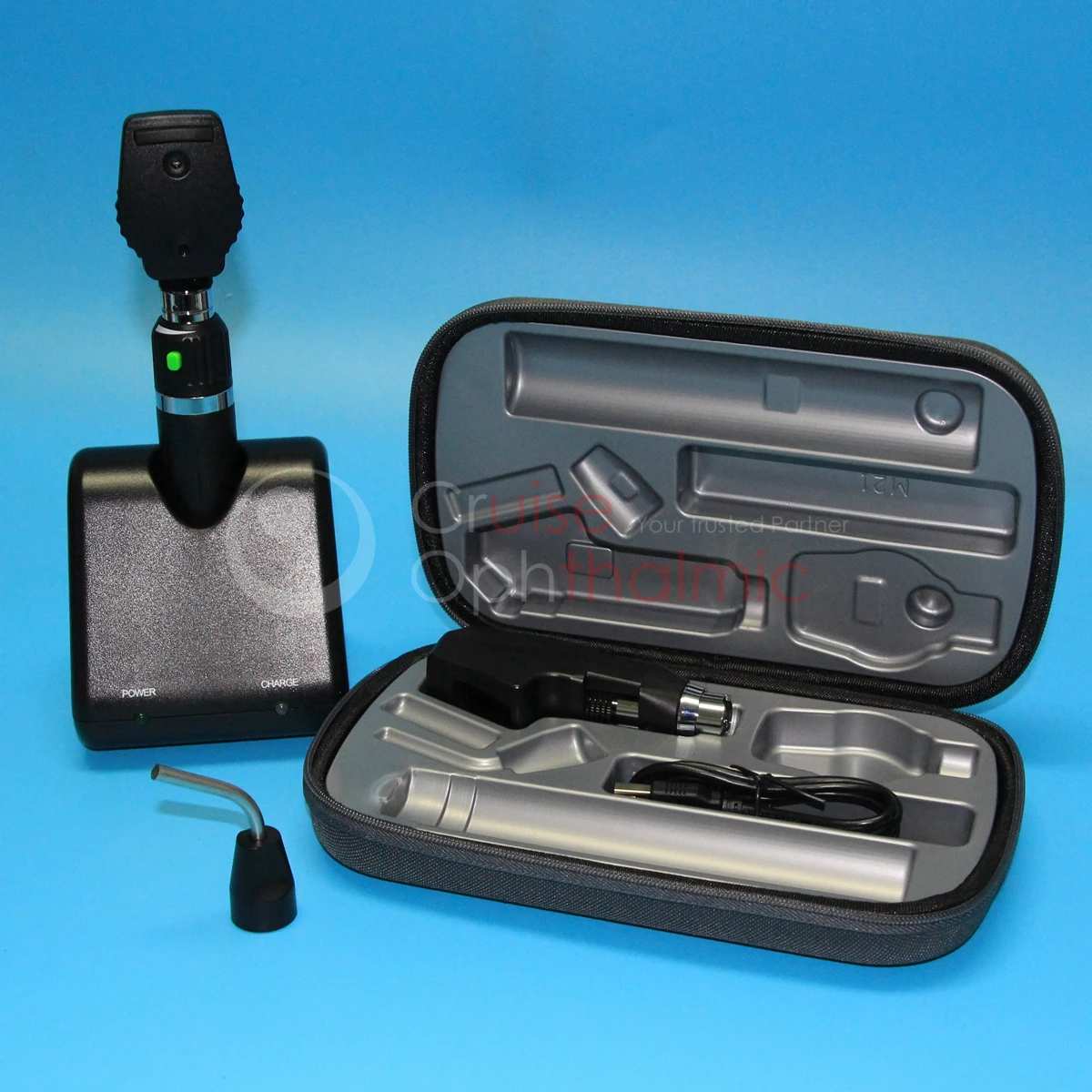 

Rechargeable Ophthalmology Diagnostic Set DW1330 Ophthalmoscope Retinoscope and Illuminator Set | Halogen Bulb | 6 Apertures