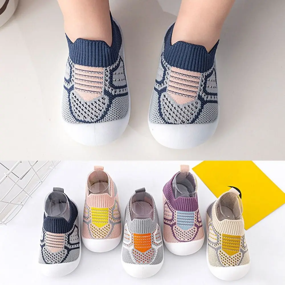 Scarpe da bambino in rete traspirante con design a rete Fondo antiscivolo Suola morbida Scarpe da bambino antiscivolo Tessuto traspirante leggero