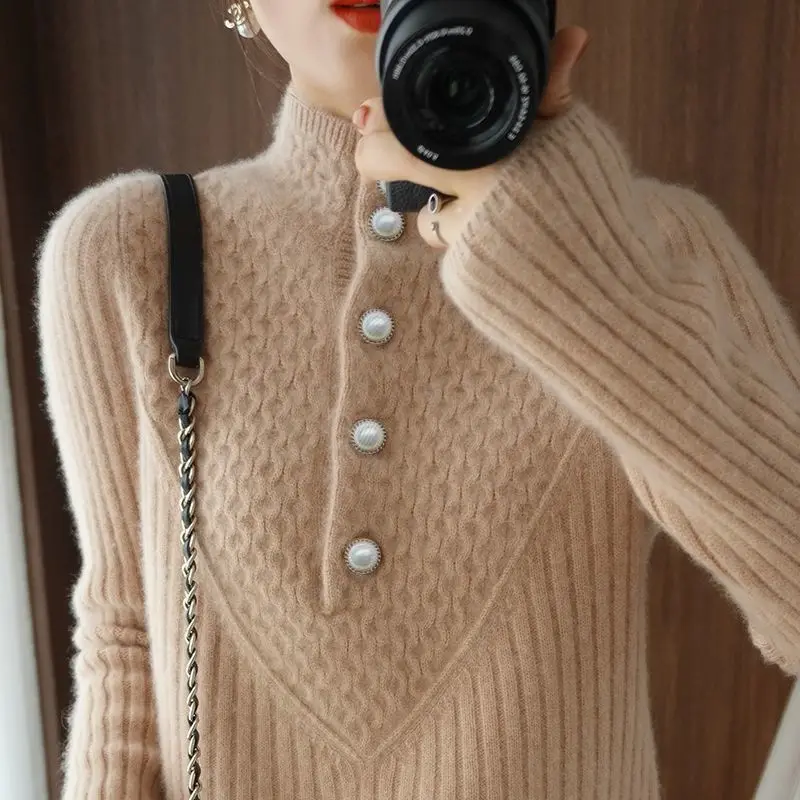 Korean Autumn Winter Simplicity Solid Color Pearl Buttons Sweater Women Elegant Temperament Long Sleeve All-match Knitwear Tops