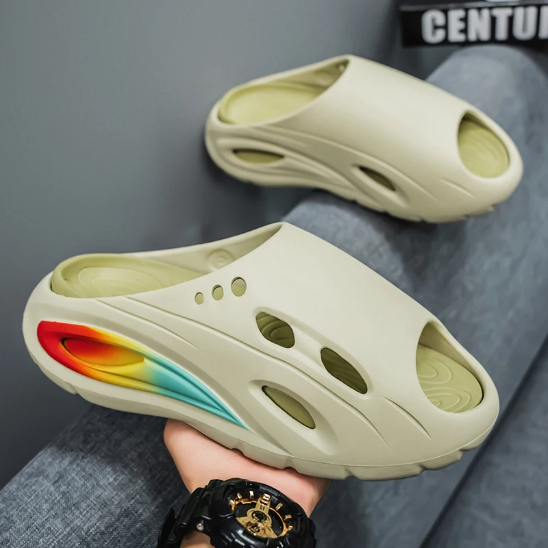 

Summer Slippers for Men and Women Outdoor Sports Beach Sandals 2025 New Thick-Soled Outer Wear Non-Slip Sandals