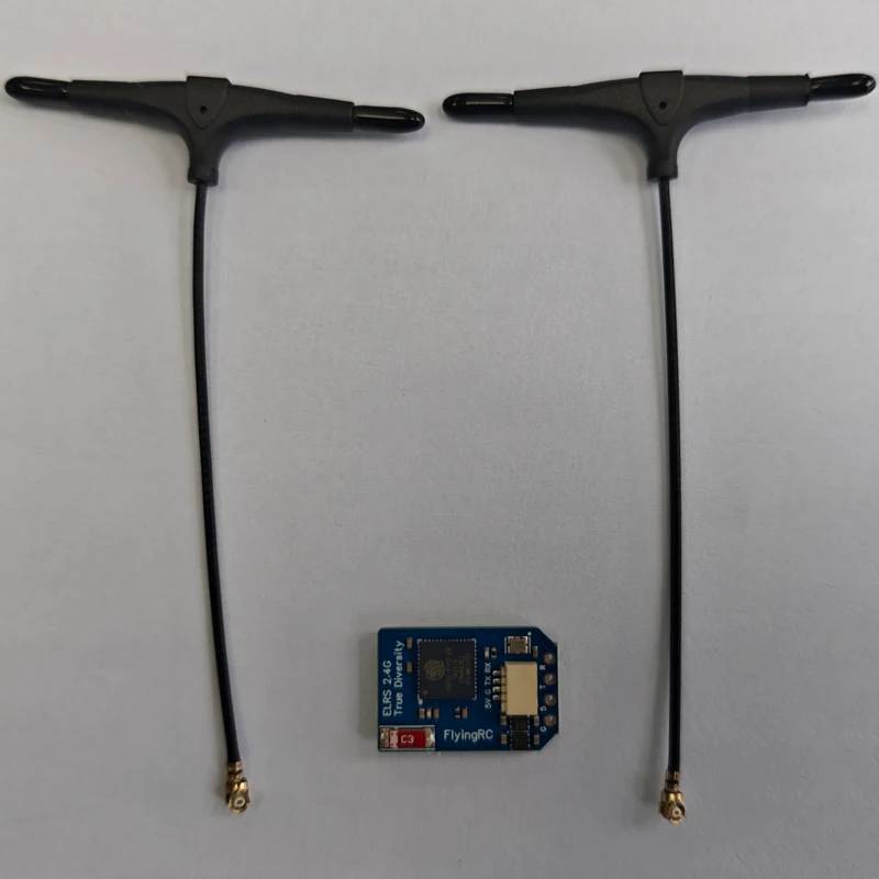 

1Set FPV Drone ELRS 2.4GHz Dual-antenna True Diversity Receiver Supports CRSF Protocol Built-in PA+LNA 100mW Hight Power Output