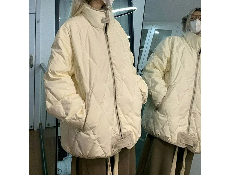 ملابس الخبز قصيرة أسفل الملابس المبطنة بالقطن المرأة 2025 جديد الخريف والشتاء معاطف سميكة سترات مبطنة بالقطن