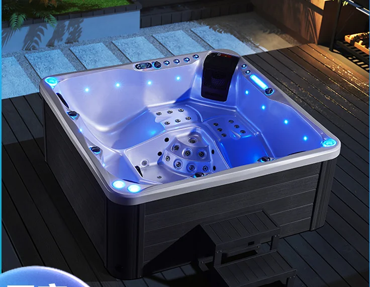 Acrylic Bathtub Outdoor 4-5 People Hot Tub Massage Spa