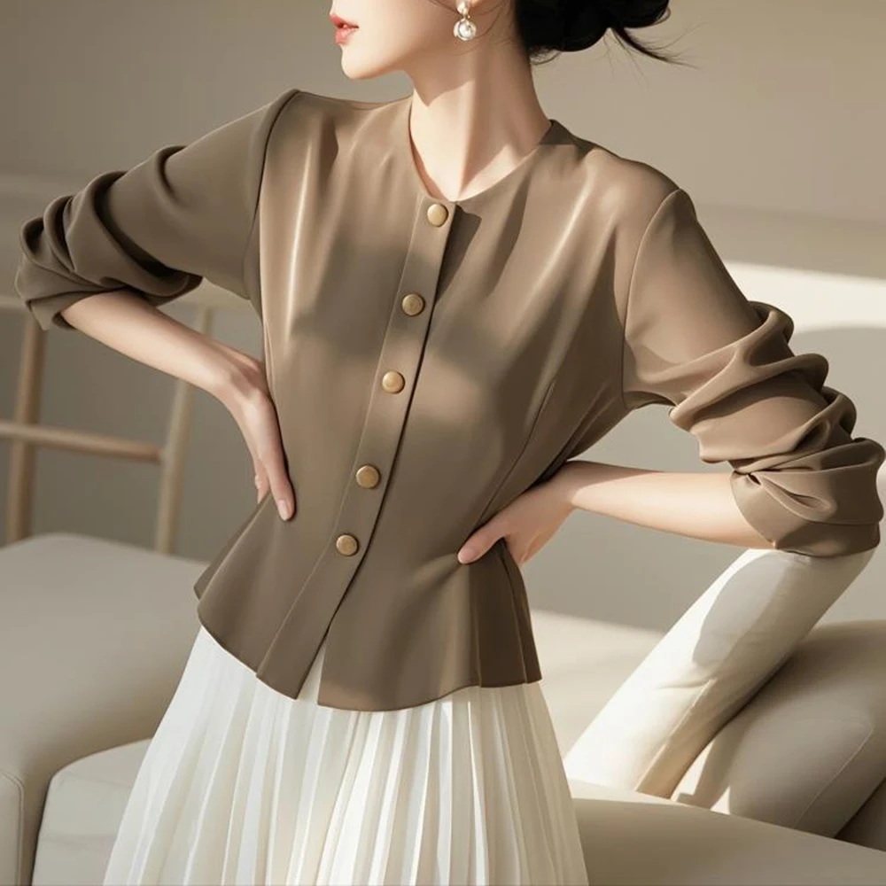 2024 Early Autumn New Women's White Pinch Waist Long Sleeve Shirt Shirt Cold Department High-end Unique Chic Top