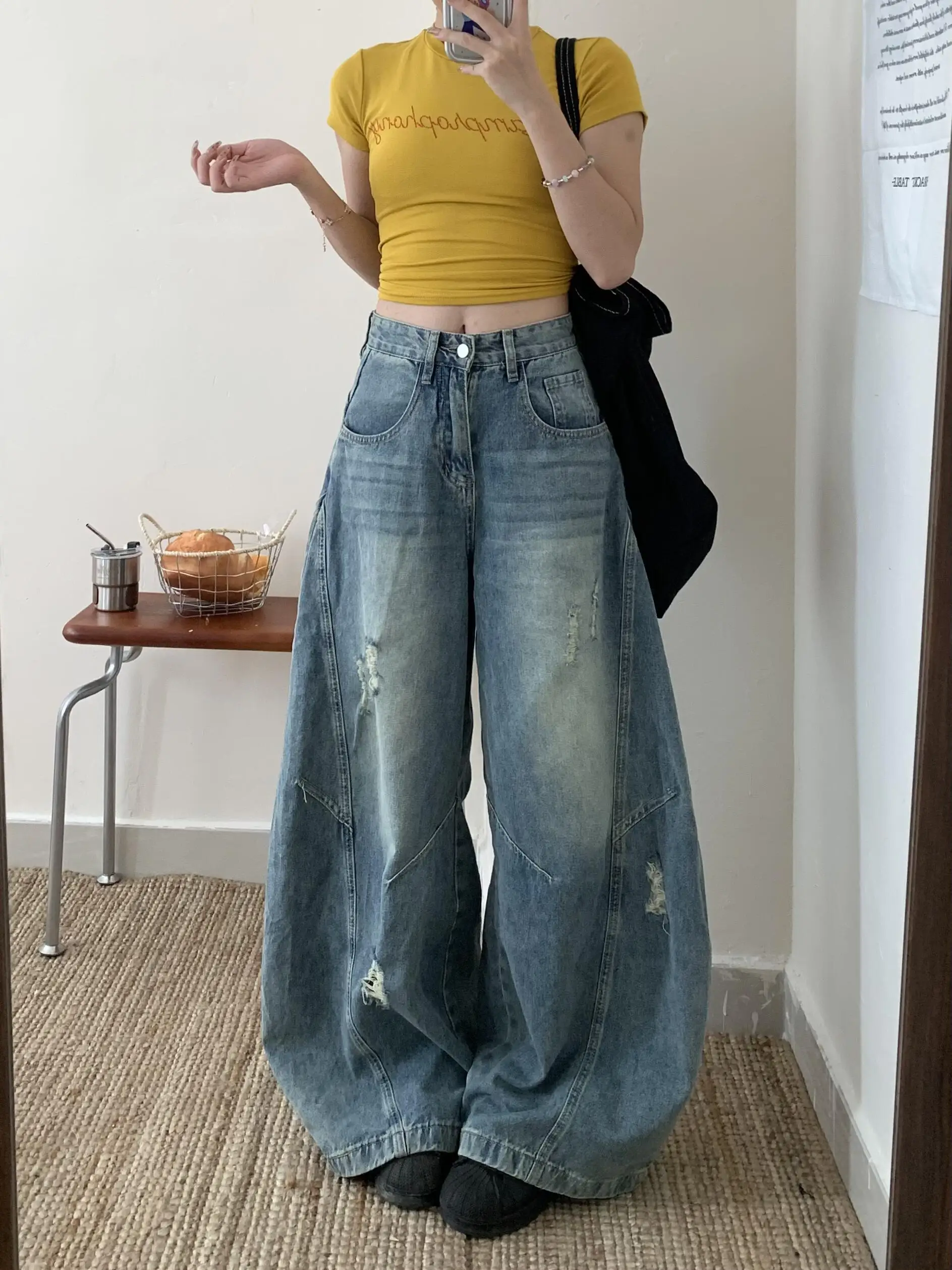 

American Retro High Waist Wide Leg Jeans Women's Spring 2026 New Style Slimming Hole Lazy Style Knife Denim Pants