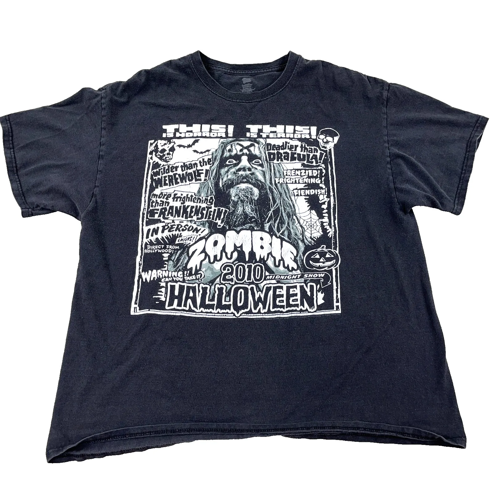 خمر روب زومبي قميص الرجال XL الأسود المحملة روك باند الشرير القوطي 2010 هالوين Y2K