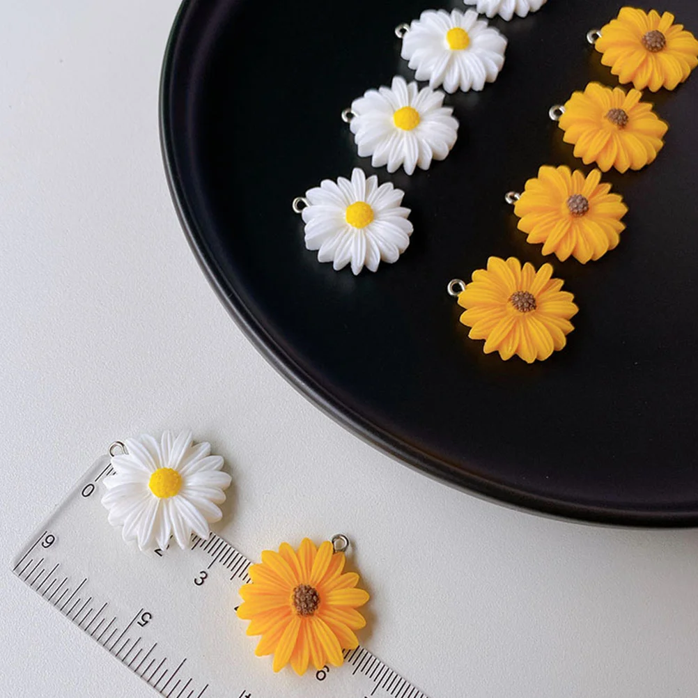 

20 Pcs Pendant Sunflower Charms Bulk Hanging Accessories Ornaments Bracelet Pendants Decors for DIY Decorate