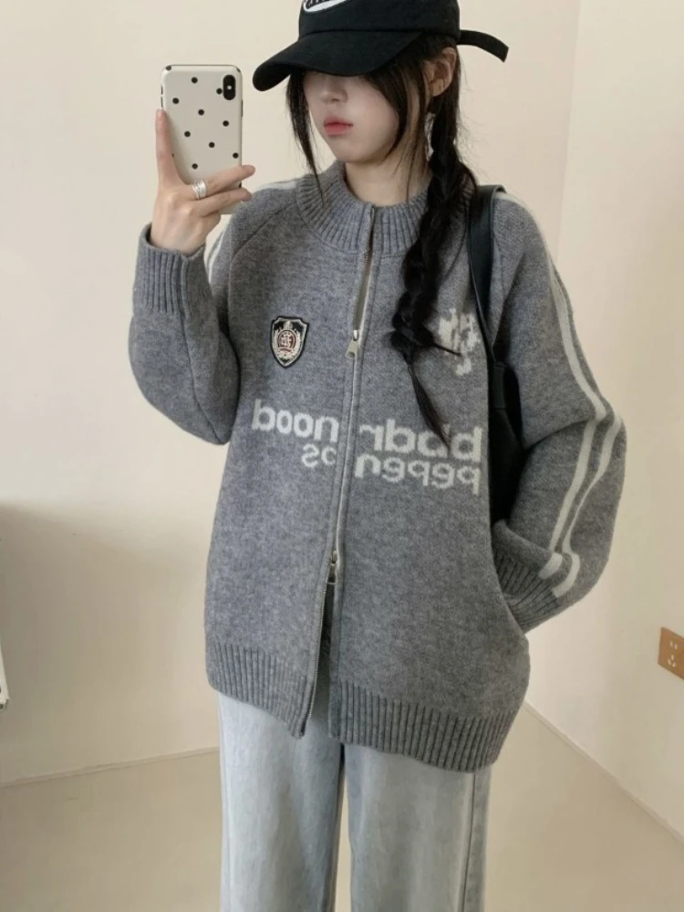 Deeptown American Retro Letter Zipper Sweater Women Gray Preppy Style Sports Knitwear Vintage Causal Solid Long Sleeve Cardigan