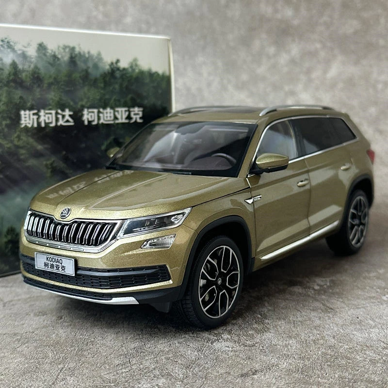 

1:18 SKODA KODIAQ SUV Alloy Car Model Diecast Metal Toy Vehicles Car Model High Simulation Collection Childrens Gifts Decoration