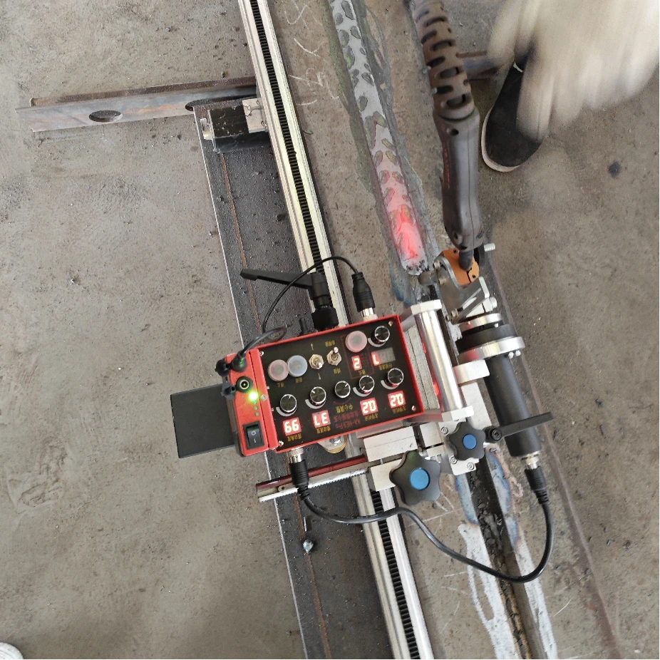 

Multi Function Welding Machine Welder Tractor Welding Carriage Automatic Mig Welding Robot Welder Equipment Welder Trolley
