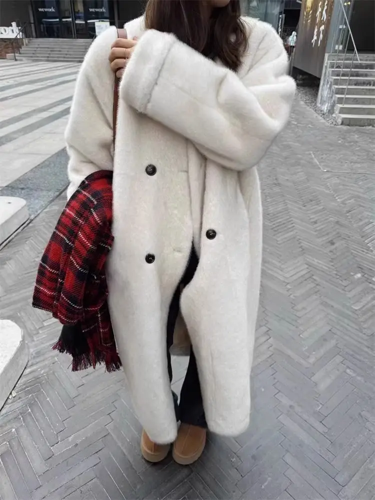 Veste en fausse fourrure pour filles, manteaux pour femmes, uniforme chauffant brillant, Style de rue jeune, extensible sur le devant, caractéristique argentée, glands confortables, tendance