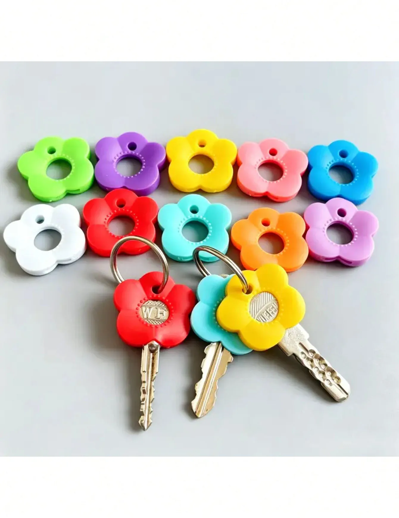 8-Piece Durable Color Coded Key Protection Case Suitable for Home/Office Key Easy to Install Keychain Storage Ideal Party Gift