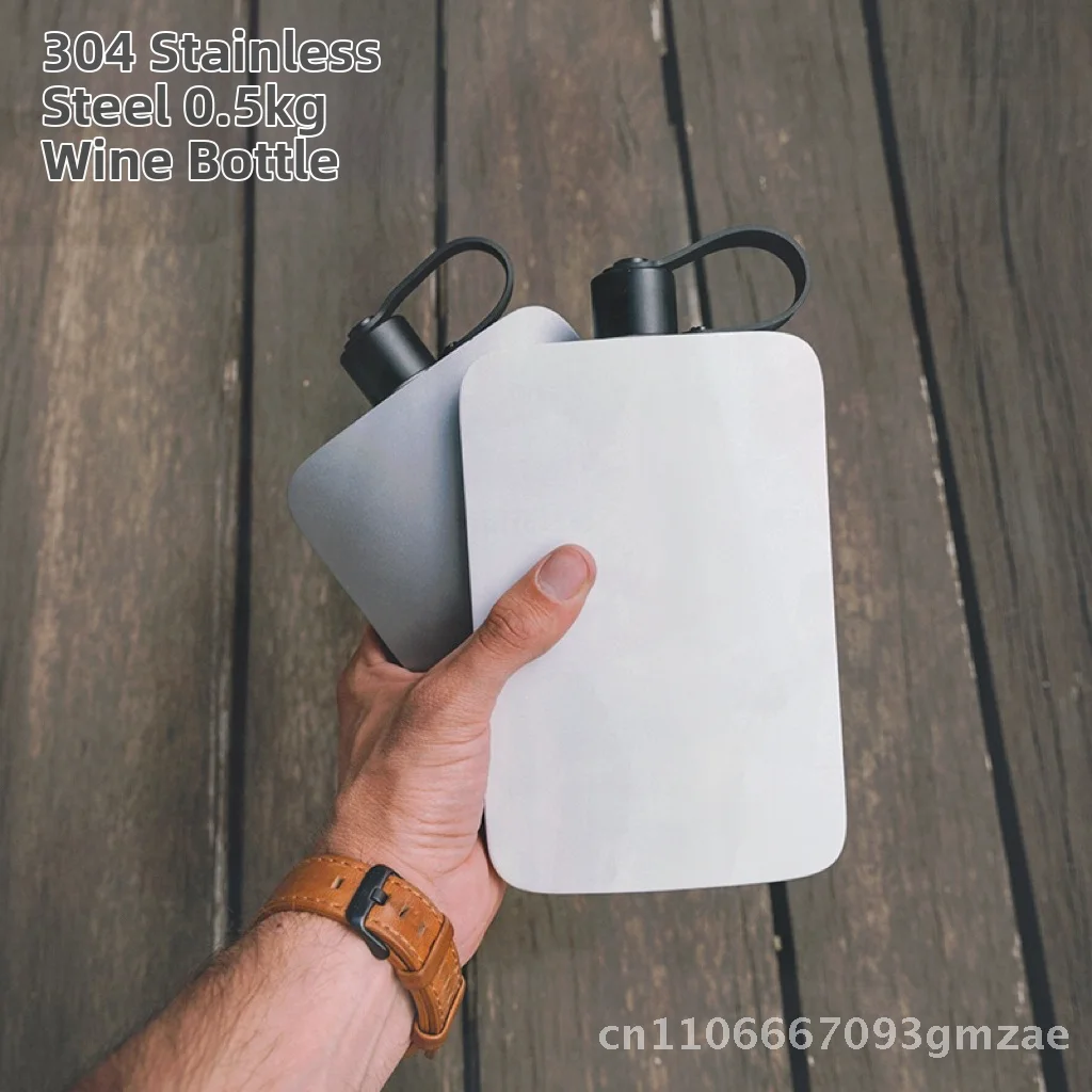 

500ml 304 Stainless Steel Square Flask Portable Vintage Style Travel Wine Bottle Personalized Retro Military Design in Multiple